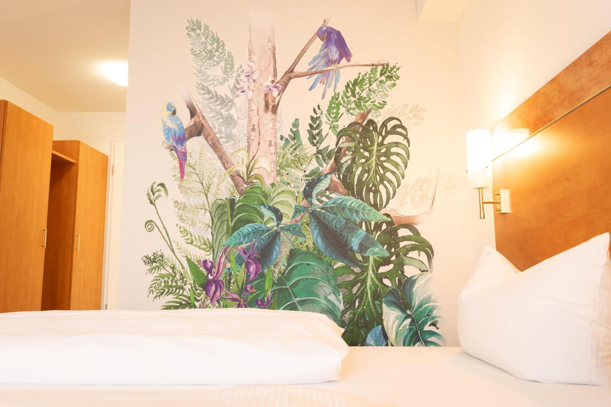 Hotel Rosmarin บอดมัน-ลุดวิกส์ฮาเฟิน ภายนอก รูปภาพ