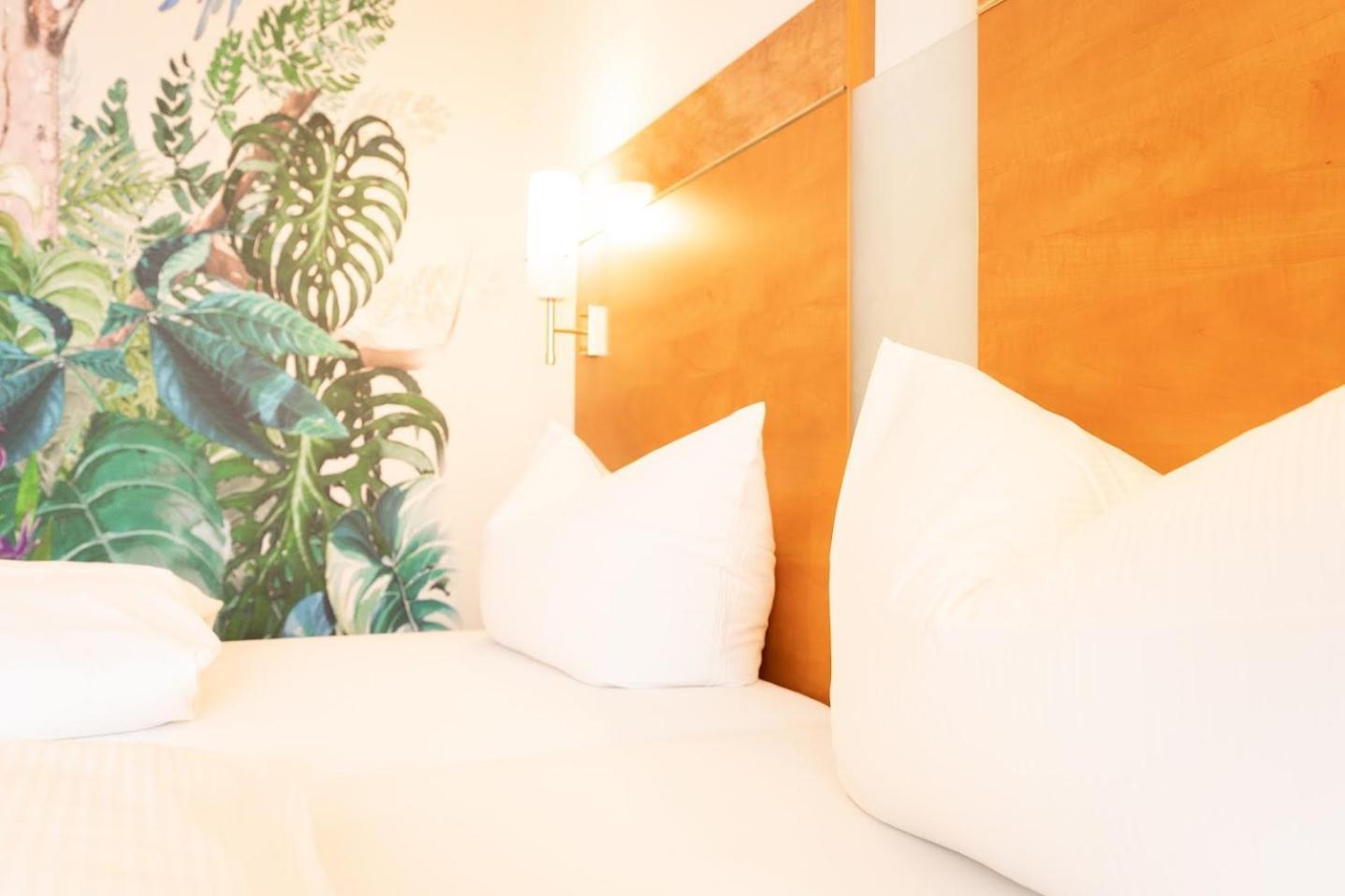 Hotel Rosmarin บอดมัน-ลุดวิกส์ฮาเฟิน ภายนอก รูปภาพ