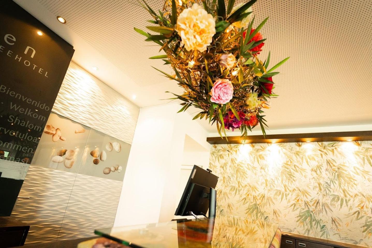 Hotel Rosmarin บอดมัน-ลุดวิกส์ฮาเฟิน ภายนอก รูปภาพ